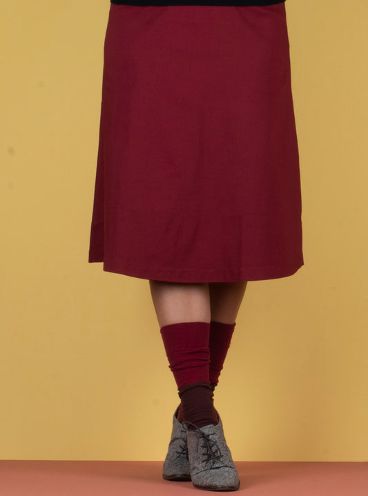 Maroon stretch skirt